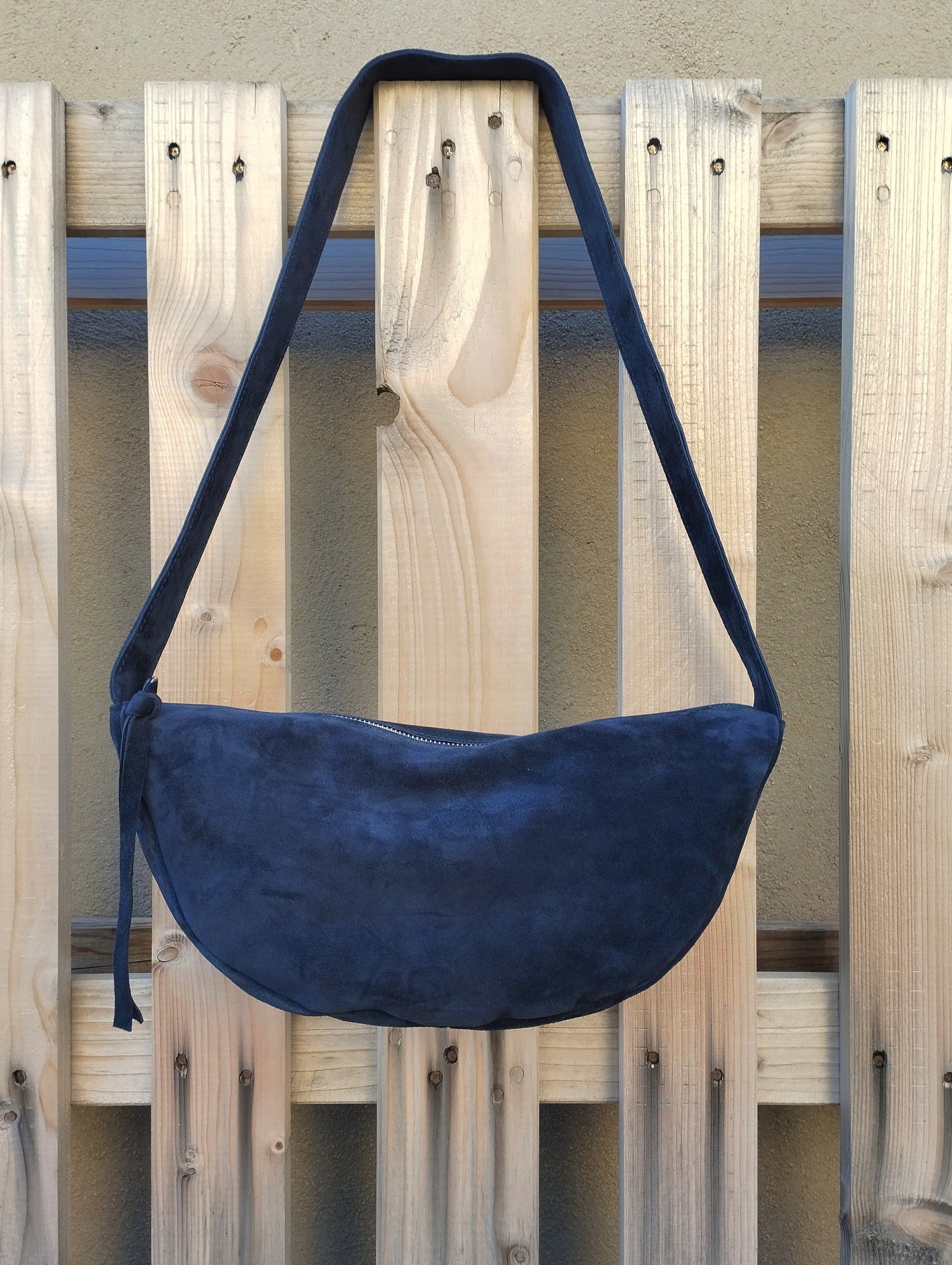 BOLSO BELEM COLOR AZUL MARINO