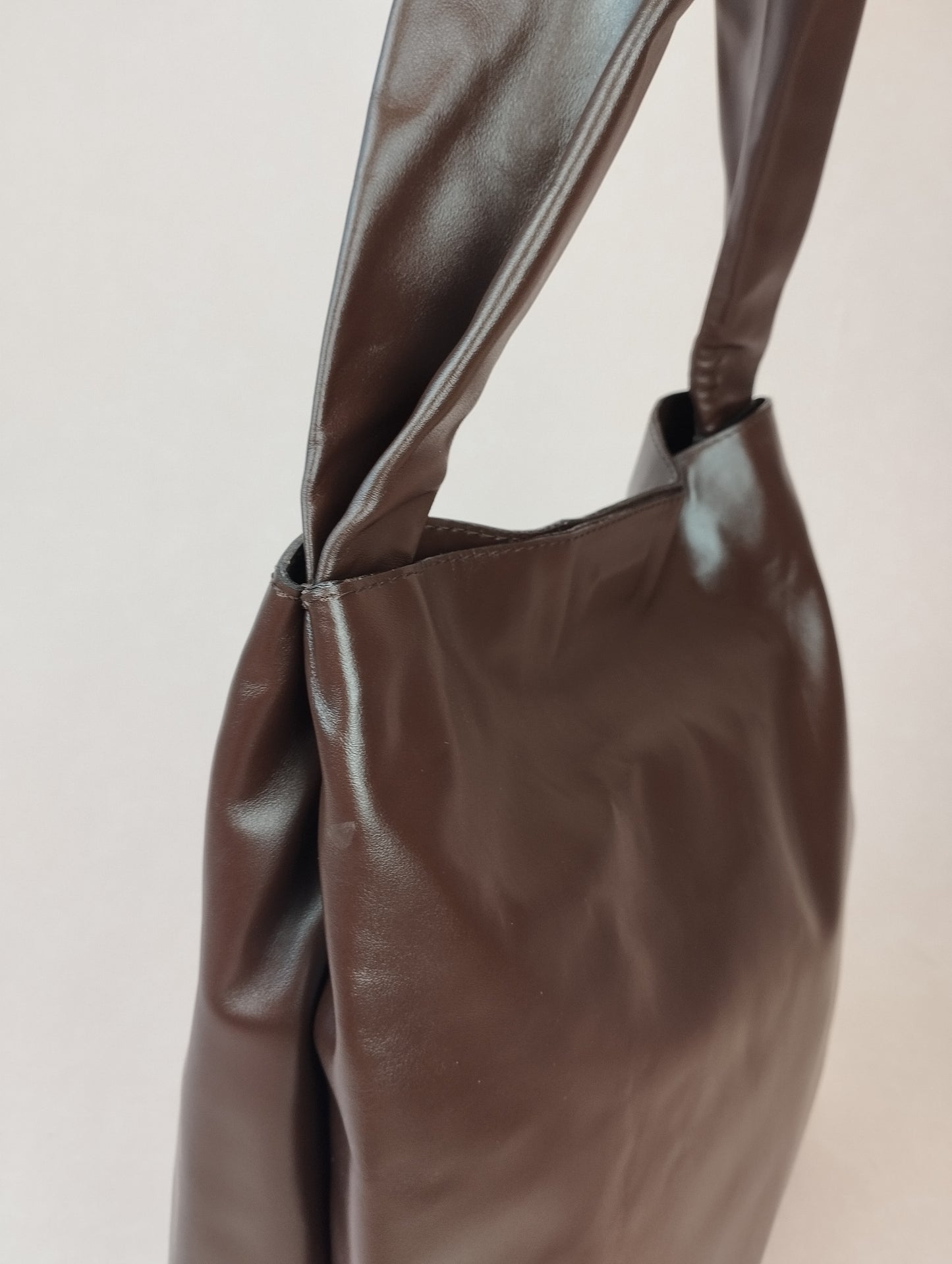 BOLSO OLYMPIA CHOCOLATE