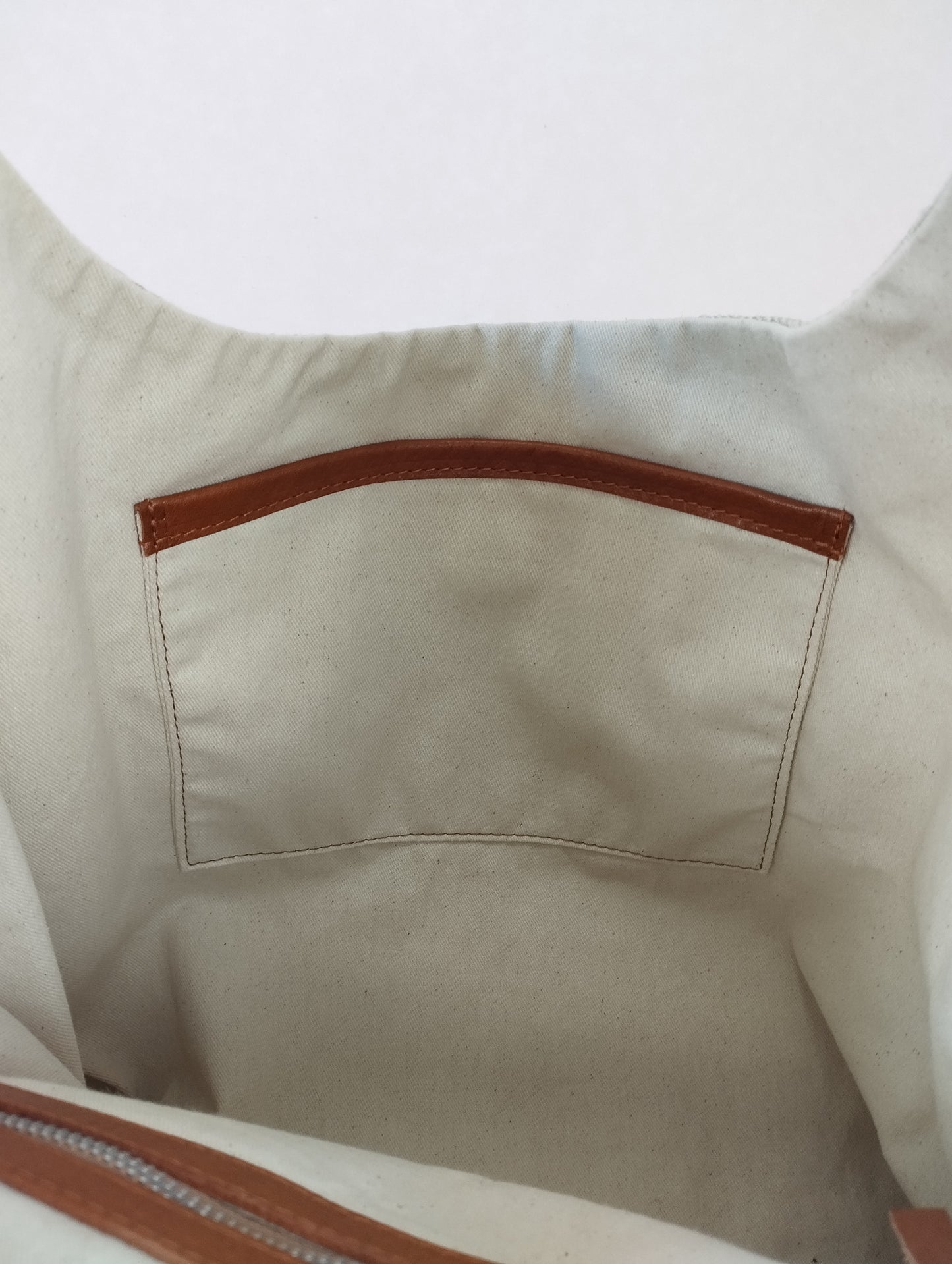 BOLSO SICILIA AZUL ASAS COLOR CAMEL