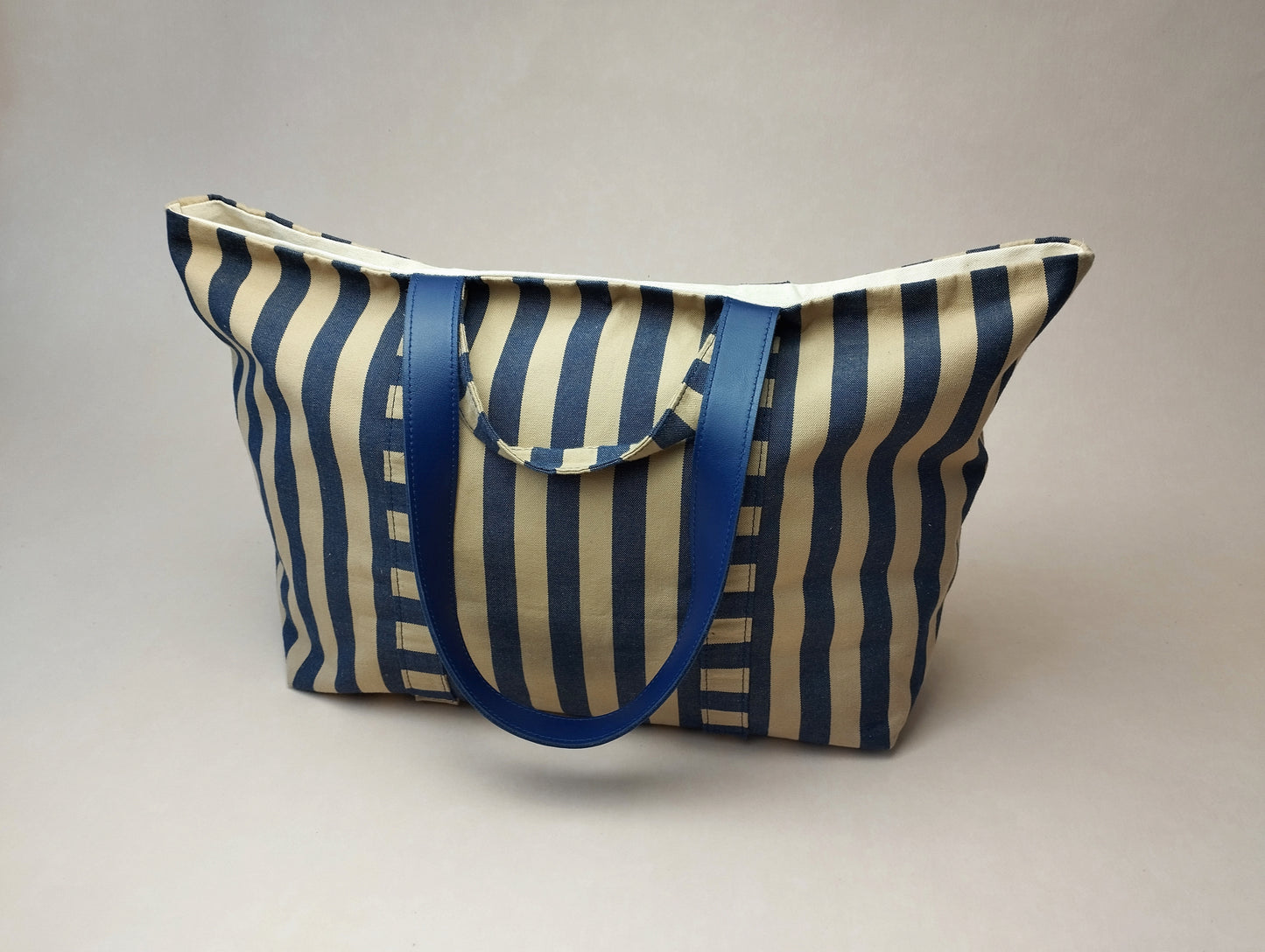 BOLSO SIENA AZUL MARINO Y BEIGE