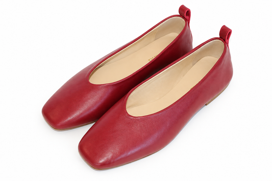 SQUARE-TOE BALLET FLATS CHERRY RED