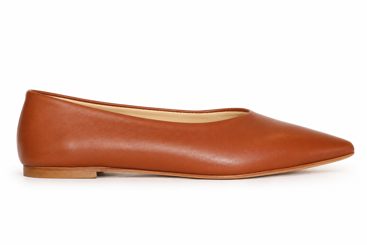 POINT-TOE BALLET FLATS CAMEL