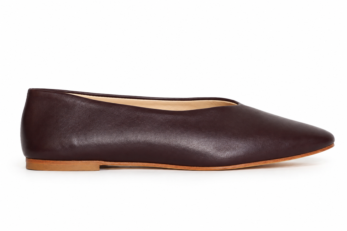 ROUND-TOE BALLET FLATS BURGUNDY