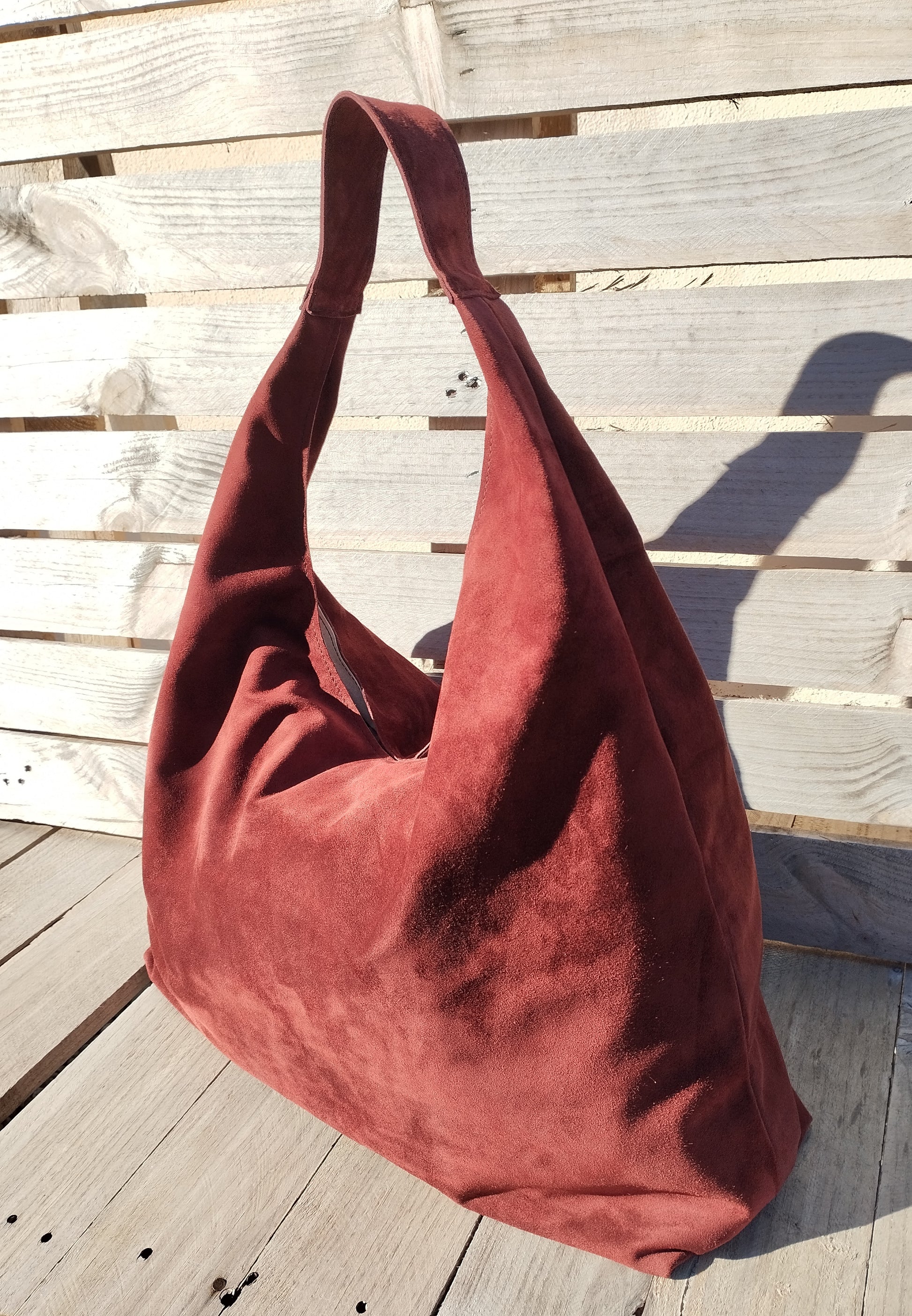 BOLSO LISBOA COLOR BURDEOS