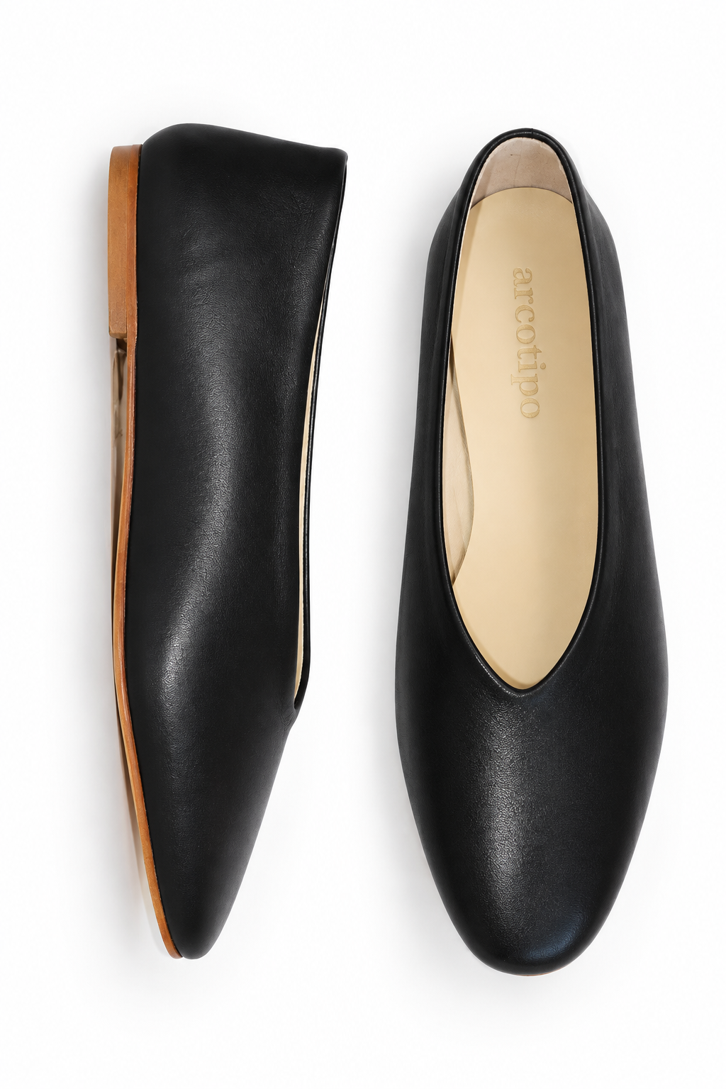 ROUND-TOE BALLET FLATS BLACK