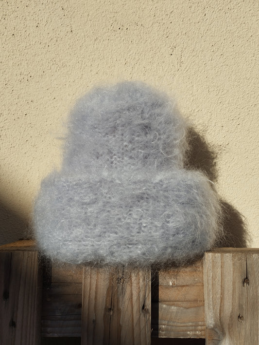 GORRO INVERNAL MOHAIR Y LANA COLOR GRIS CLARO