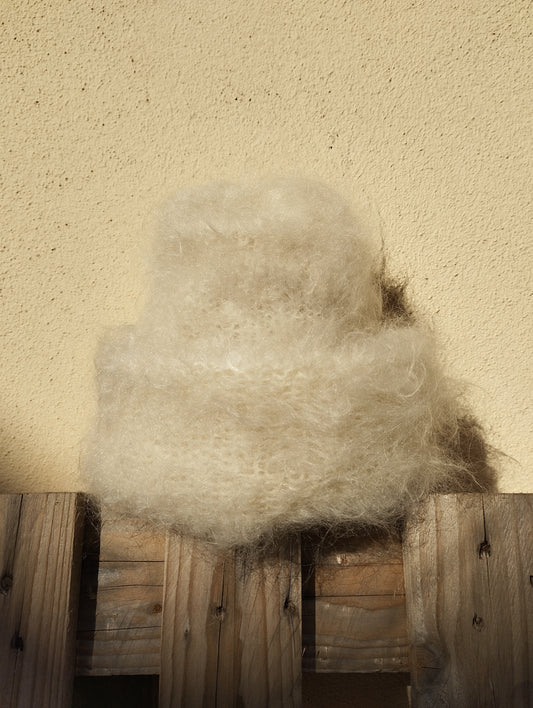 gorro invernal mohair y lana color crema
