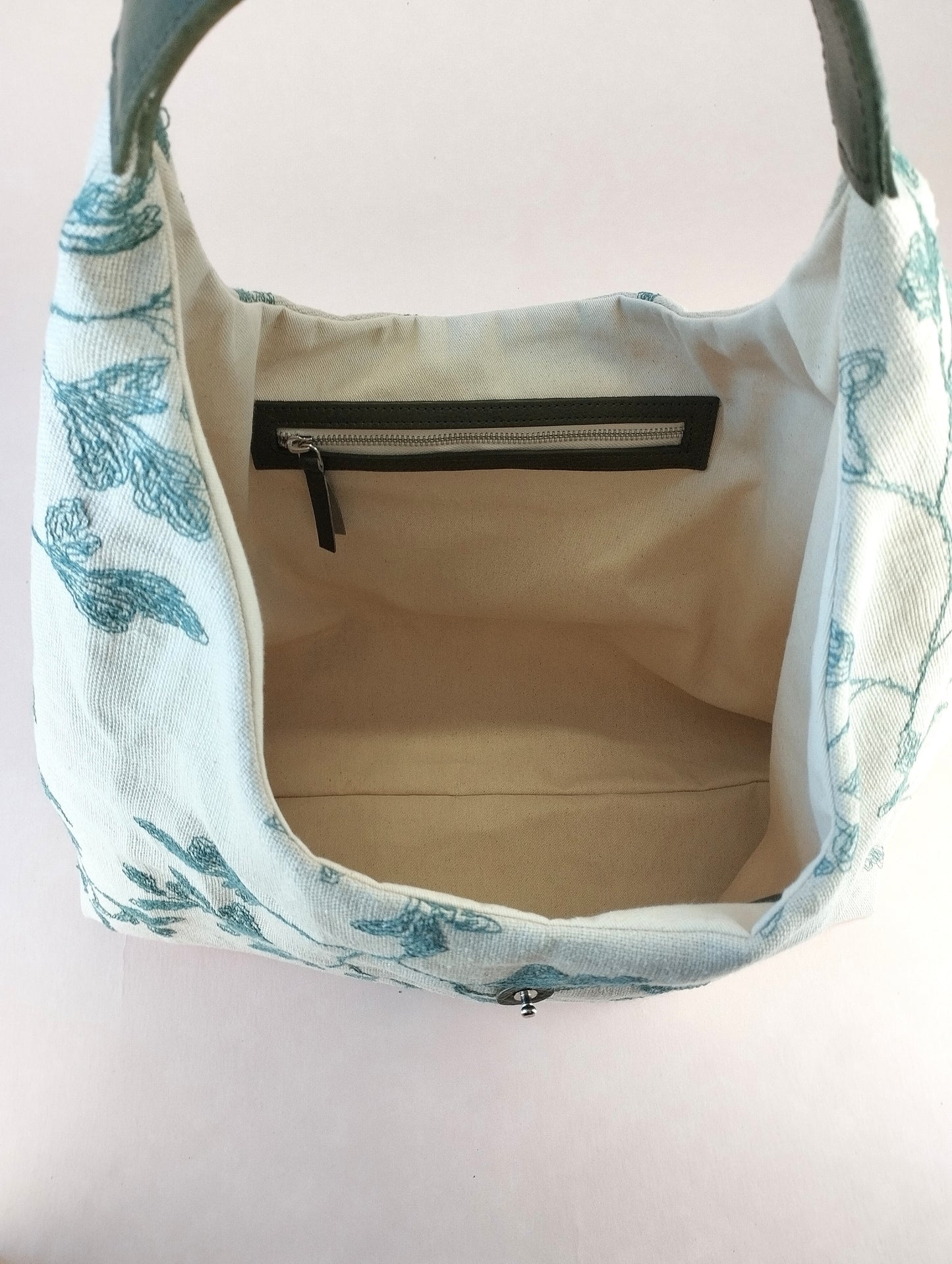 BOLSO SICILIA CRUDO FLORAL VERDE ASAS COLOR VERDE