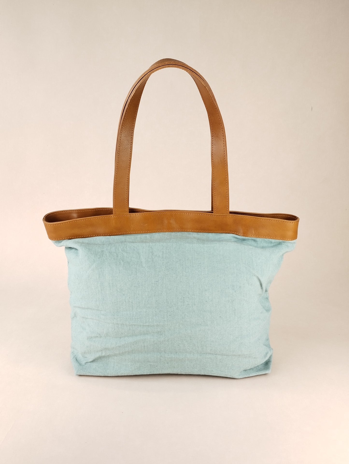 BOLSO ROMA AZUL ASAS COLOR CAMEL